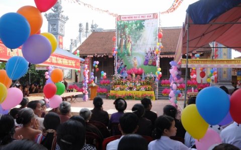 Thanh Hóa: Phật Giáo huyện Hà Trung kính mừng Phật đản (Vesak) 2014